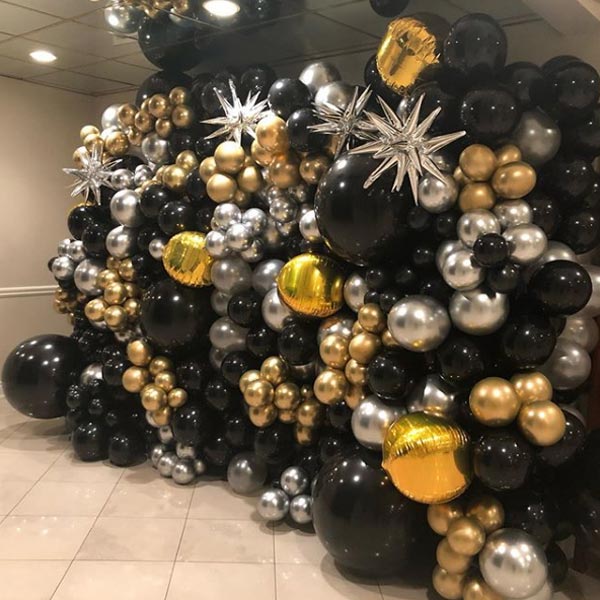Balloon Wall for New Year's Eve